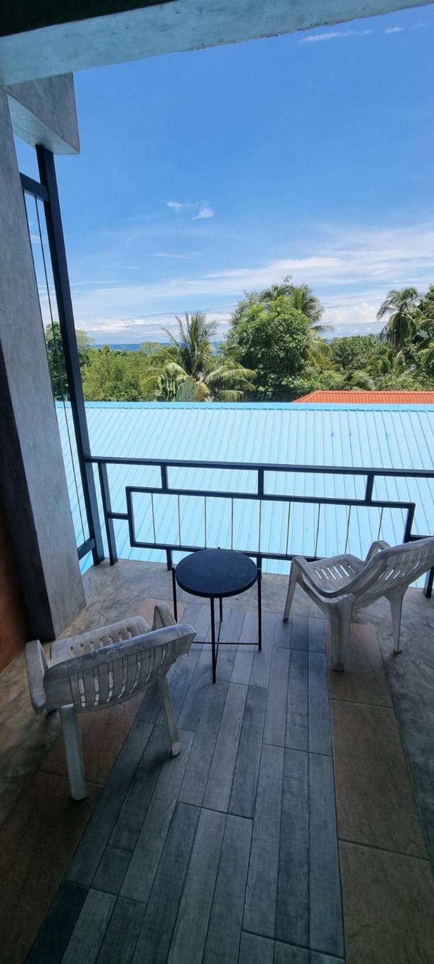 Life Koh Tao Resort Bagian luar foto