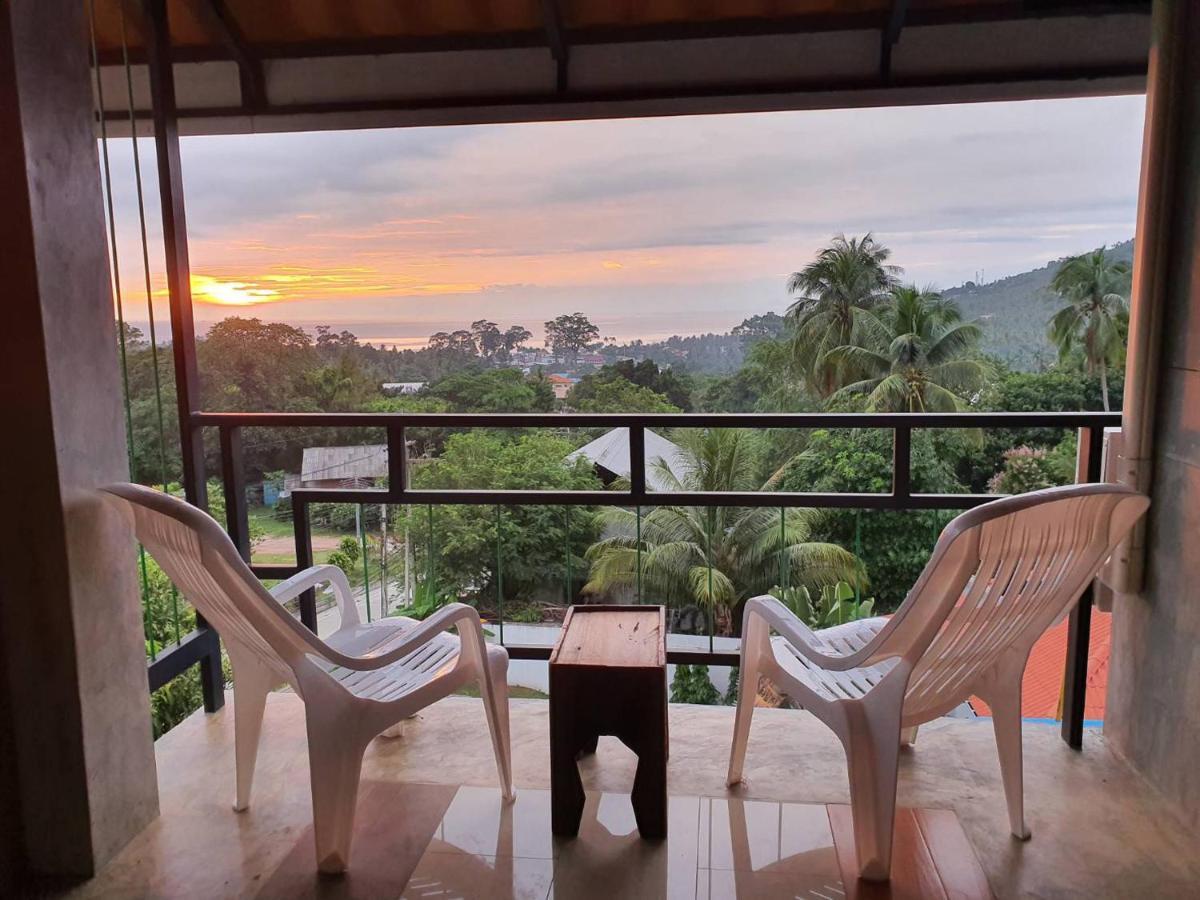 Life Koh Tao Resort Bagian luar foto