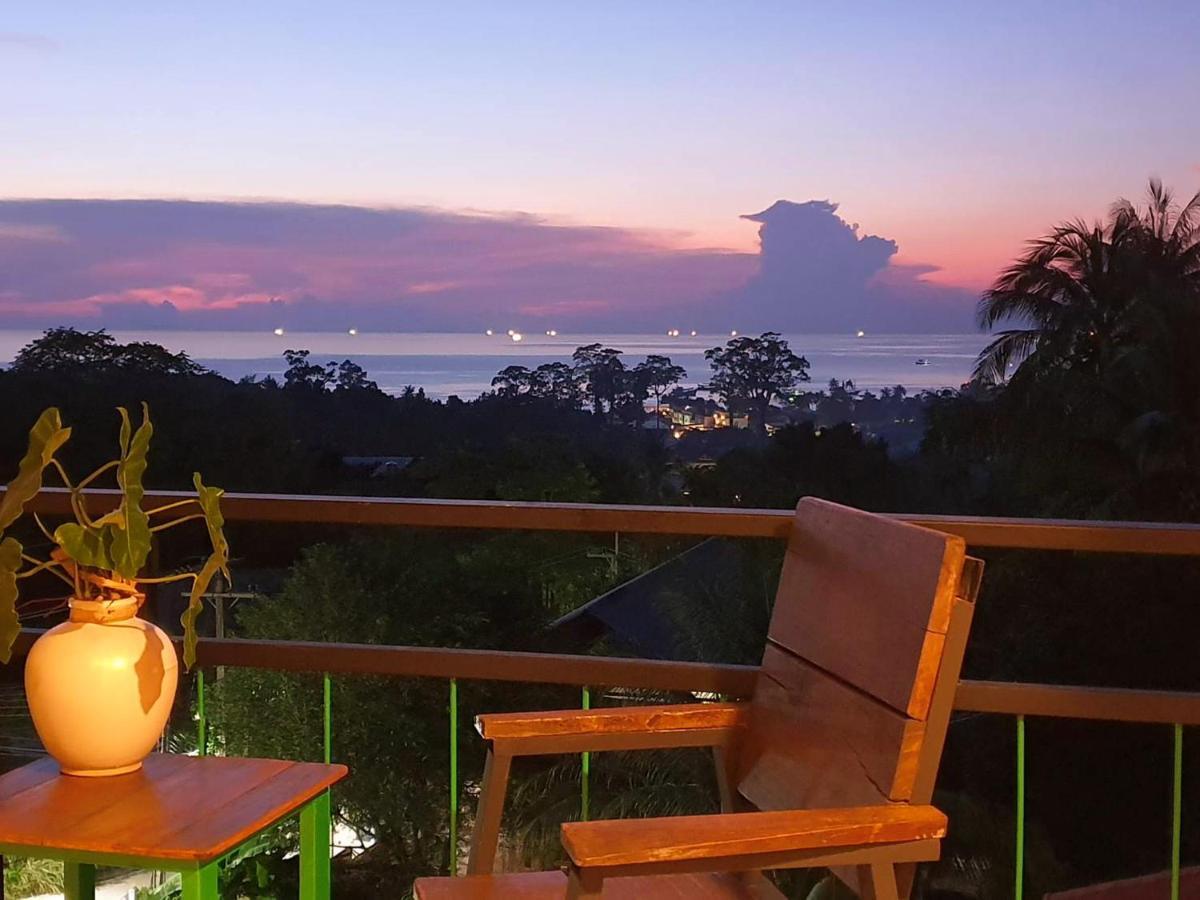 Life Koh Tao Resort Bagian luar foto